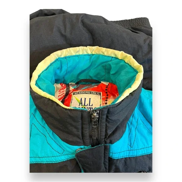 Vintage Members Only All Points Color Bomb Graphic Print Retro Ski Jacket 1980’s - Picture 10 of 16
